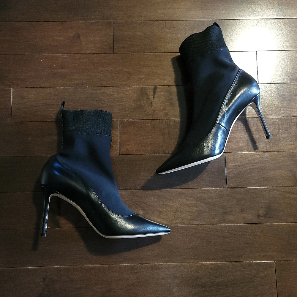 Jimmy Choo Brandon 85 Soft Leather Sock Ankle Spell Out Bootie - Picture 4 of 15